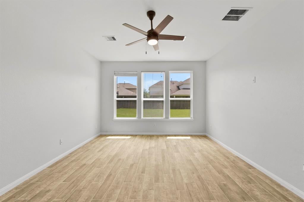 4515 Matagorda Lakes Drive, Humble, Texas image 27