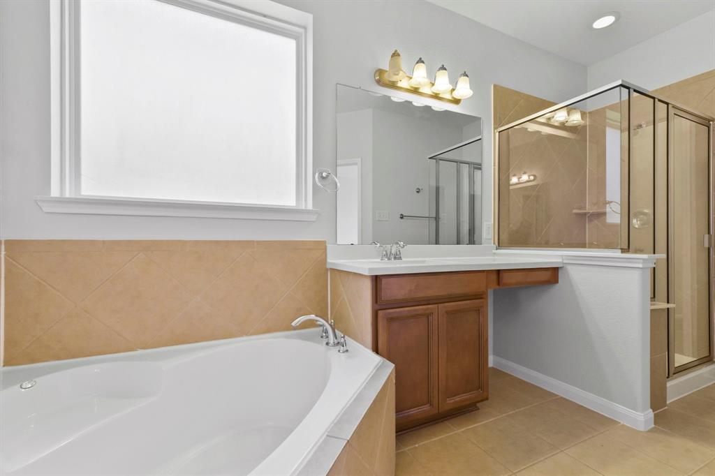 4515 Matagorda Lakes Drive, Humble, Texas image 29
