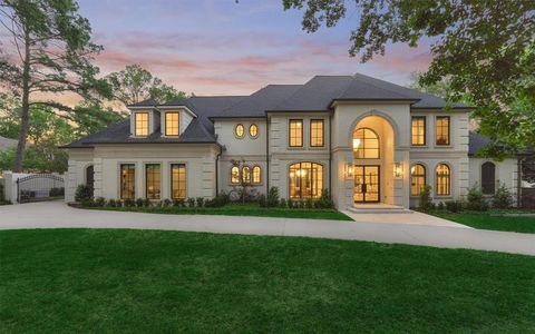 Single Family Residence in The Woodlands TX 16 Autumn Crescent.jpg