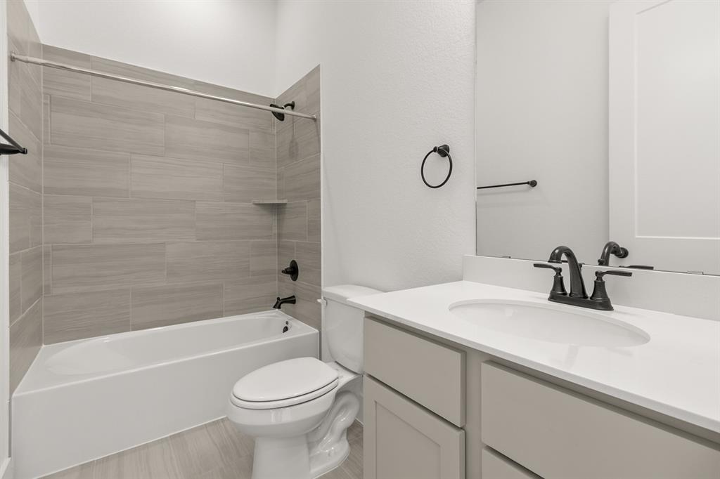 20806 Brown Sativa Trail, Tomball, Texas image 17