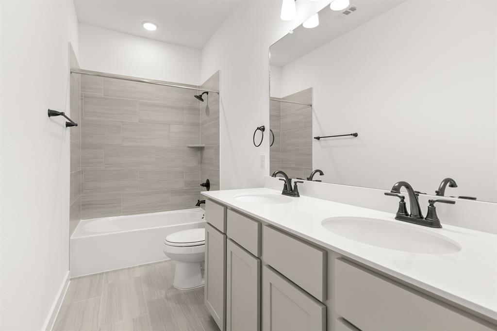 20806 Brown Sativa Trail, Tomball, Texas image 16