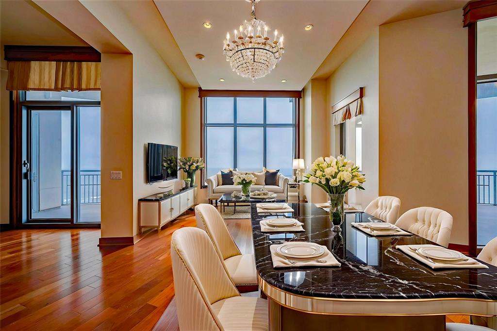 801 E Beach Drive TW2806
