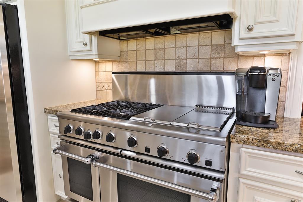 6235 Queenswood Lane, Houston, Texas image 15