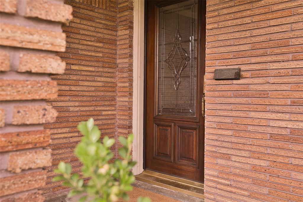 6235 Queenswood Lane, Houston, Texas image 4