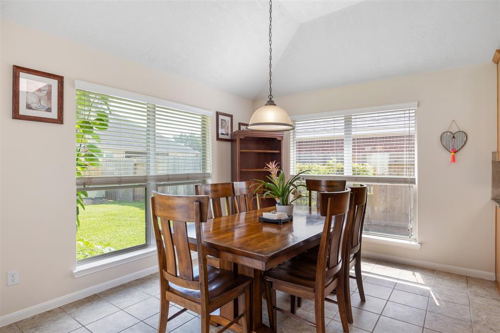 9014 Carriage Point Drive, Sugar Land, Texas image 15