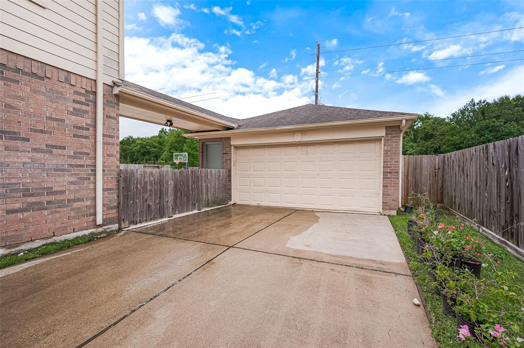 1942 Crisfield Drive