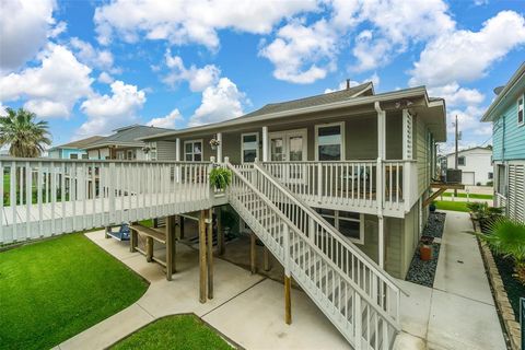 A home in Bayou Vista