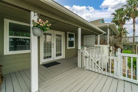 A home in Bayou Vista