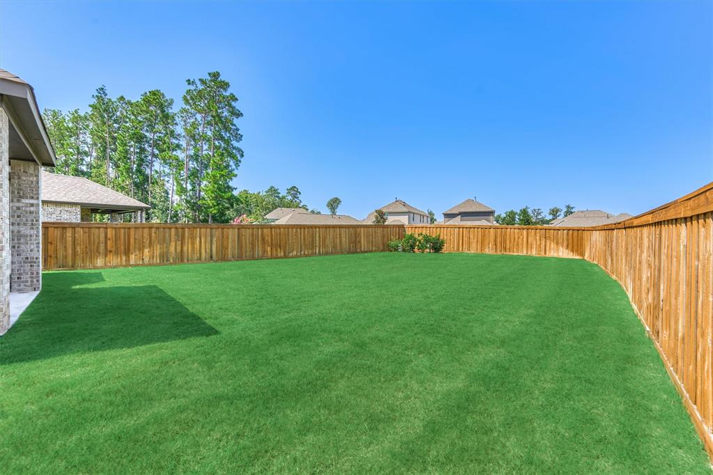 27129 Ivorywood Drive, Magnolia, Texas image 32