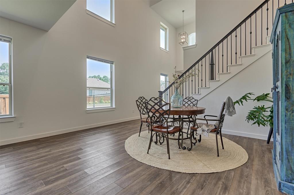 27129 Ivorywood Drive, Magnolia, Texas image 9
