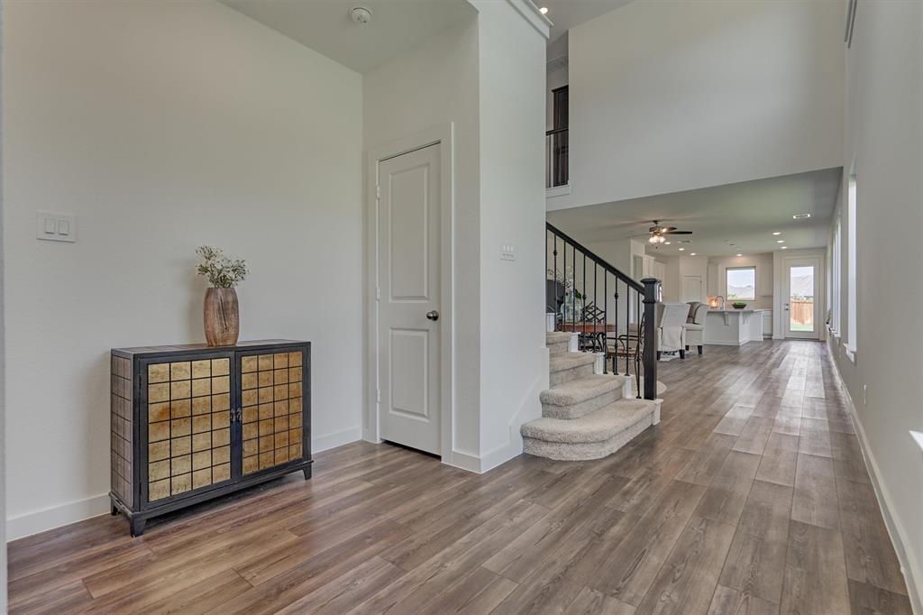 27129 Ivorywood Drive, Magnolia, Texas image 4