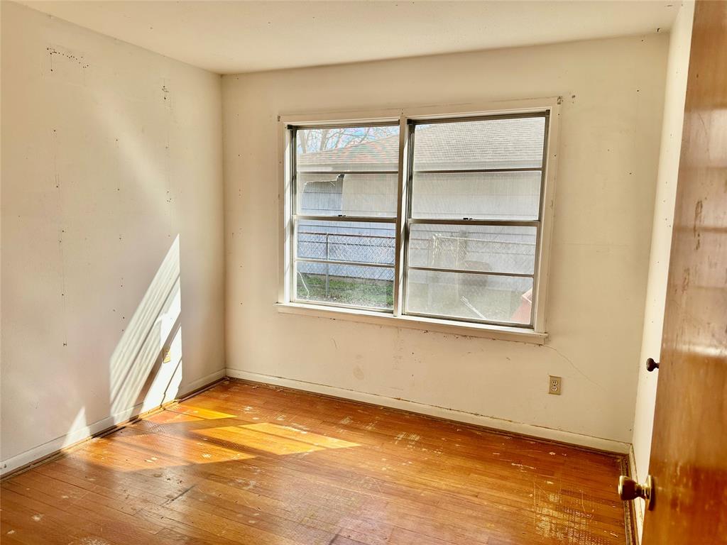306 Carnation Street, Lake Jackson, Texas image 10