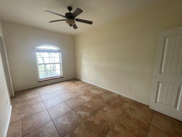 7424 N Us Highway 281, Orange Grove, Texas image 15