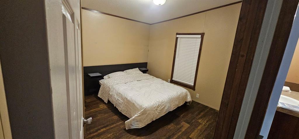 114 Dolphin Harbor, Baytown, Texas image 5