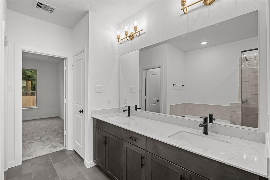 435 Embden Rim Drive, Willis, Texas image 32