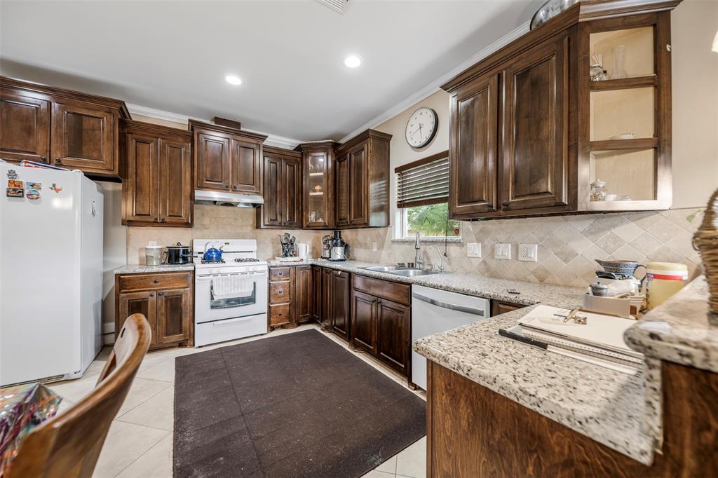 2526 Perez Road, Pasadena, Texas image 10