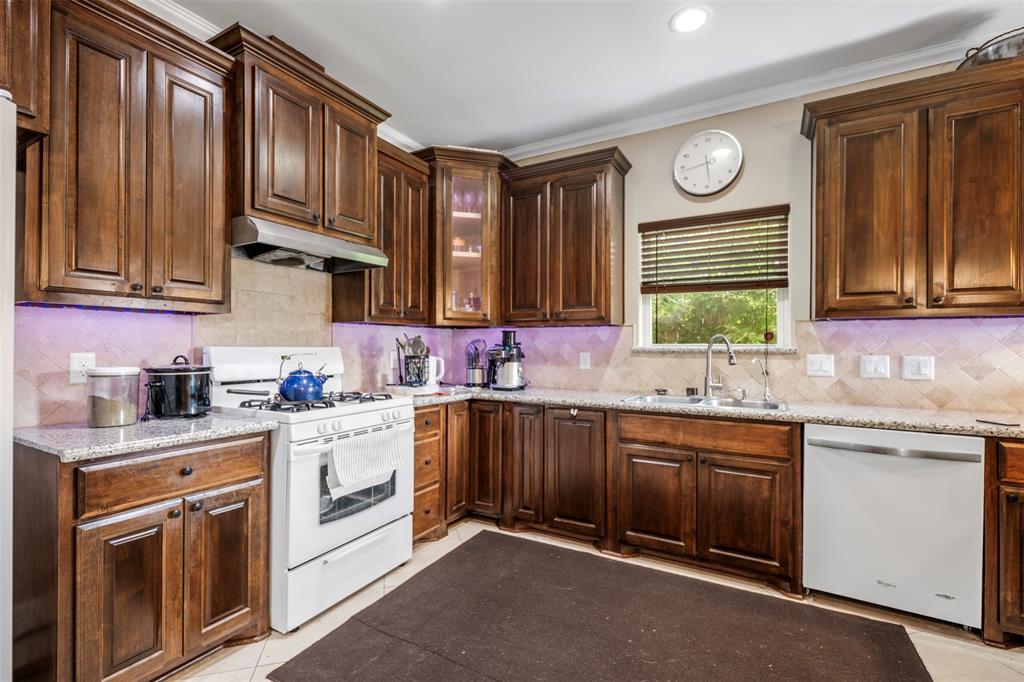 2526 Perez Road, Pasadena, Texas image 12