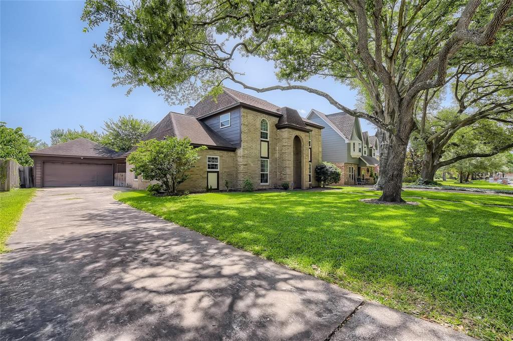1023 Barkston Drive, Katy, Texas image 2