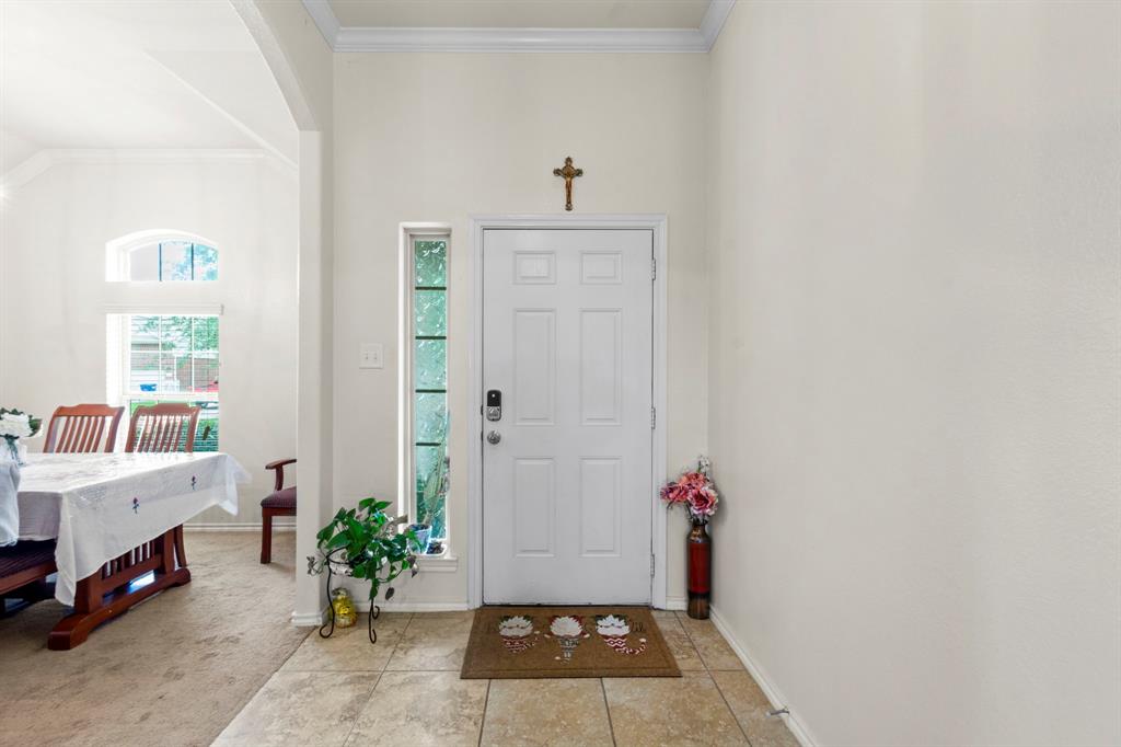 4318 Plumeria Avenue, Baytown, Texas image 5