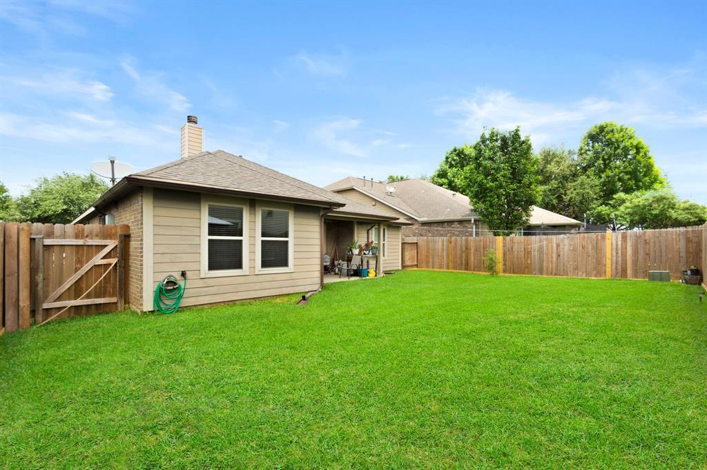 4318 Plumeria Avenue, Baytown, Texas image 30