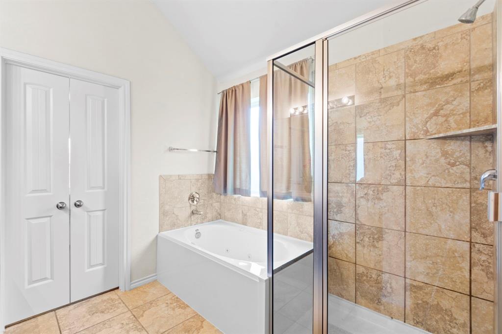 4318 Plumeria Avenue, Baytown, Texas image 26