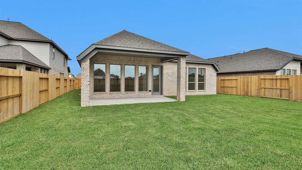 1423 Watermont Drive, Missouri City, Texas image 7