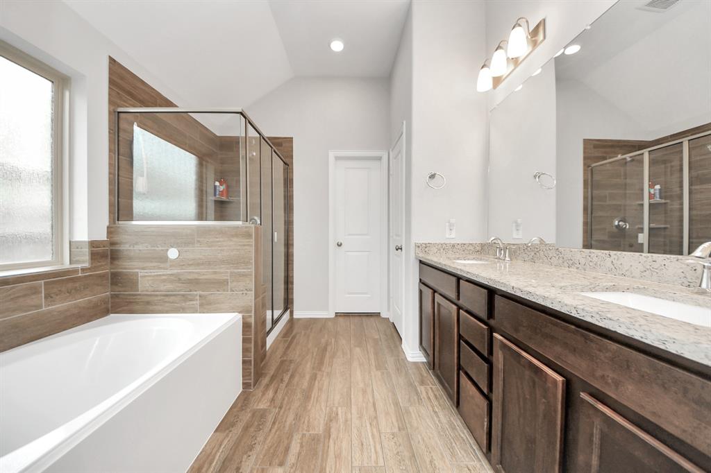 4322 Tawny Timber Drive, Spring, Texas image 28