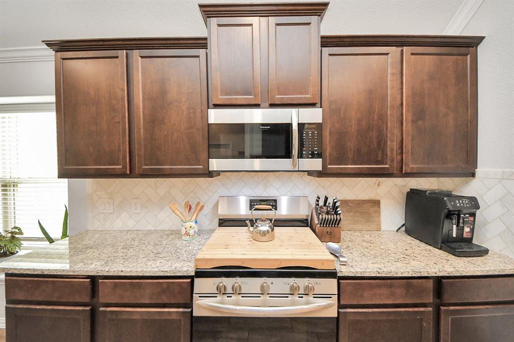 4322 Tawny Timber Drive, Spring, Texas image 11