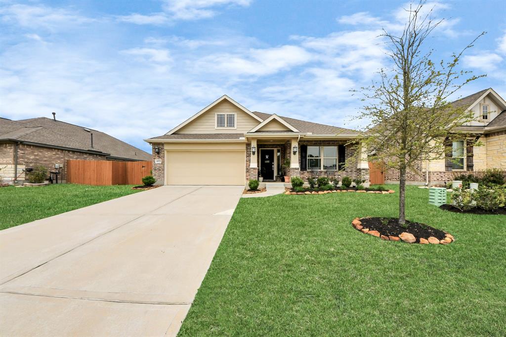 4322 Tawny Timber Drive, Spring, Texas image 2
