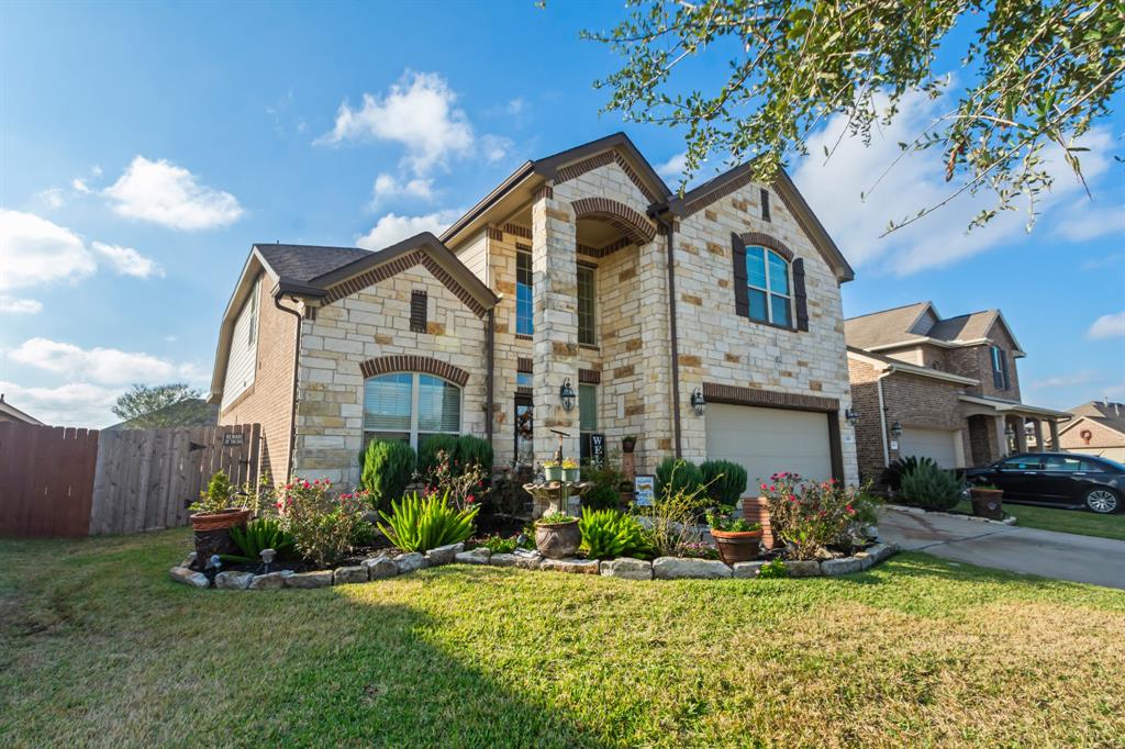 13210 Redwood Trail Lane, Rosharon, Texas image 1