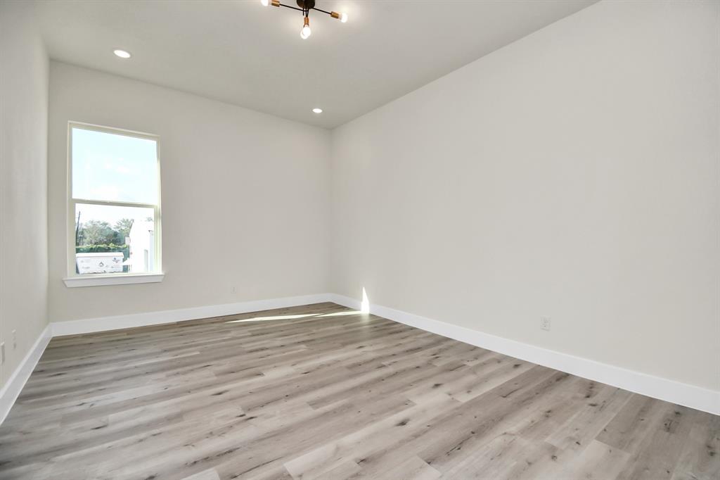 5906 Saint Augustine Street #D, Houston, Texas image 20