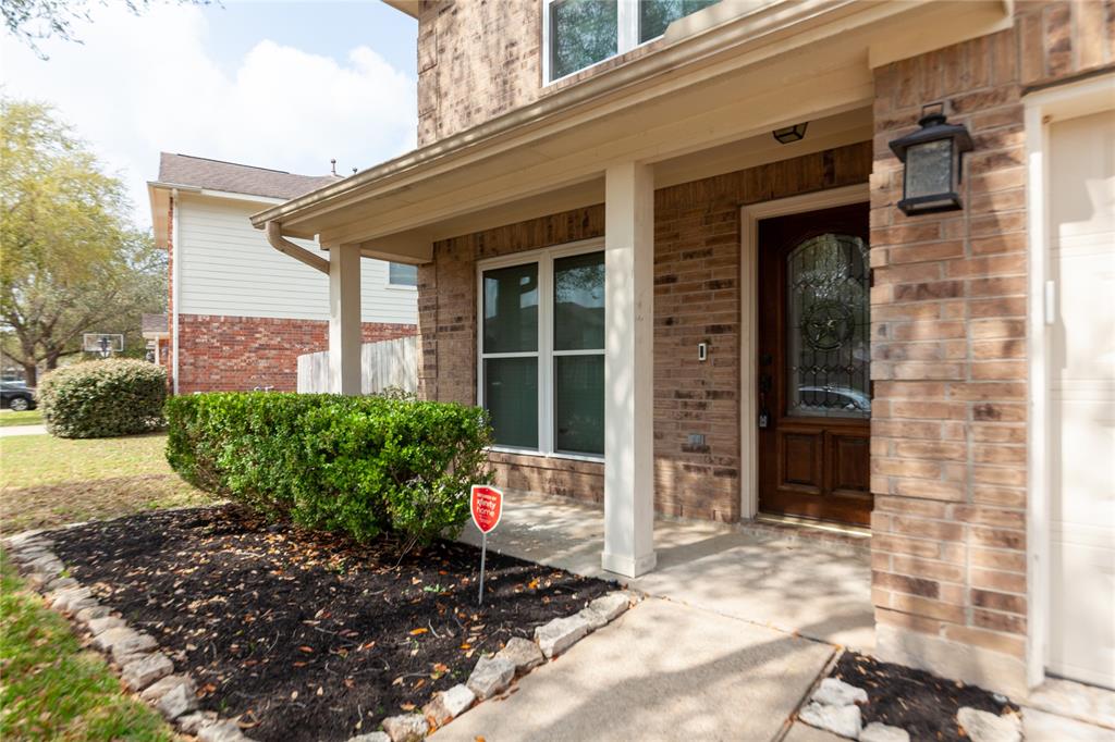 25210 Sterling Cloud Lane, Katy, Texas image 2