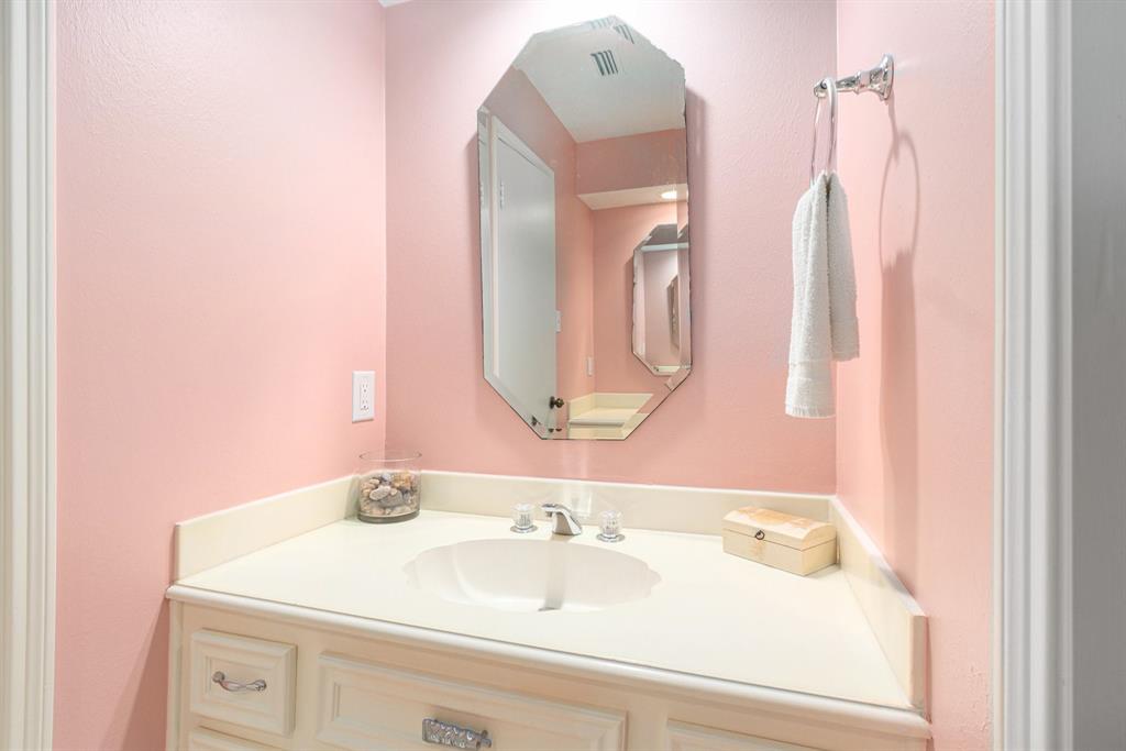 12310 Rocky Knoll Drive, Houston, Texas image 20