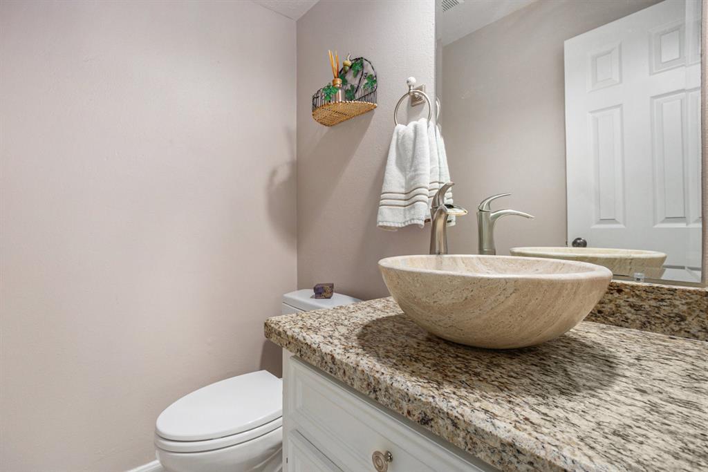 12310 Rocky Knoll Drive, Houston, Texas image 13