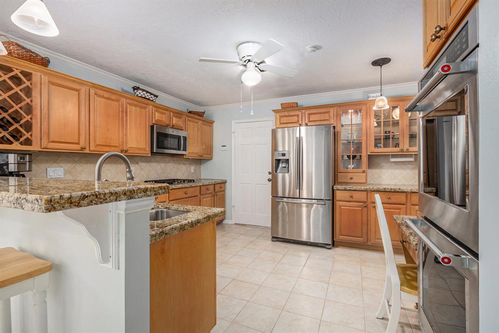 12310 Rocky Knoll Drive, Houston, Texas image 11