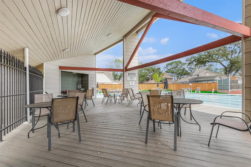 12310 Rocky Knoll Drive, Houston, Texas image 26