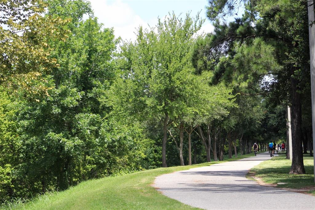 12310 Rocky Knoll Drive, Houston, Texas image 29