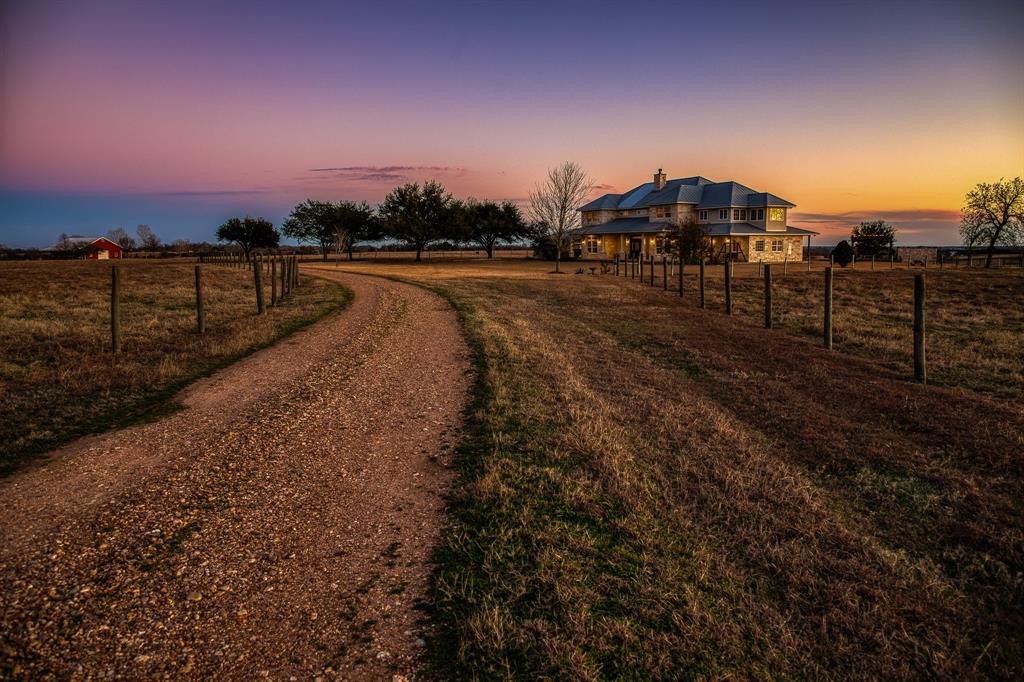 2740 Flewellen Road, Brenham, Texas image 9