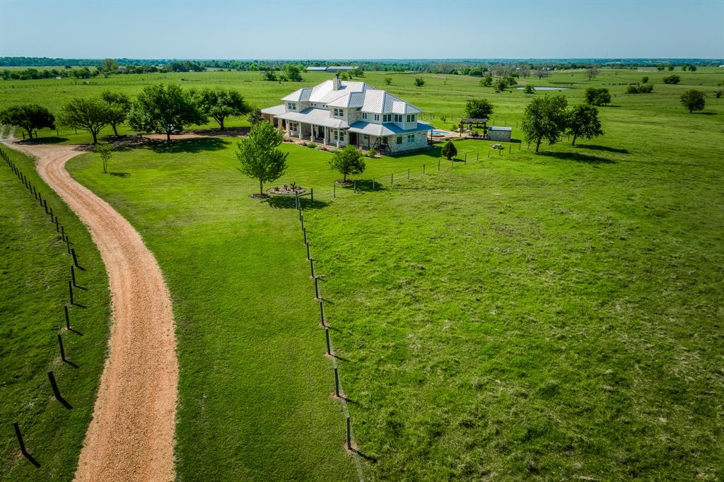 2740 Flewellen Road, Brenham, Texas image 1