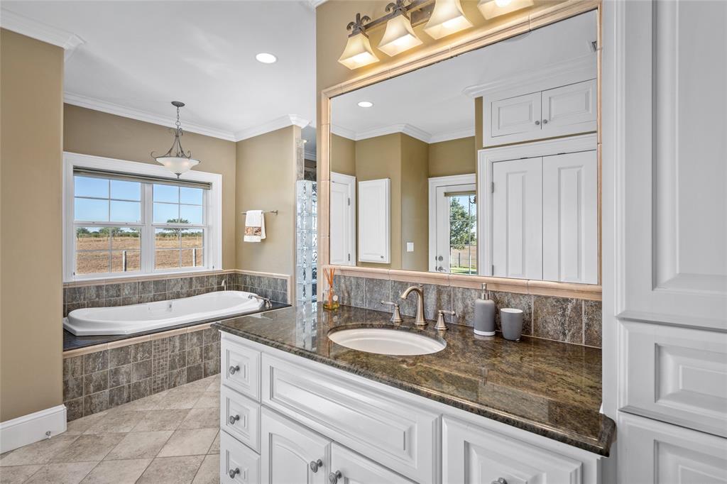 2740 Flewellen Road, Brenham, Texas image 30