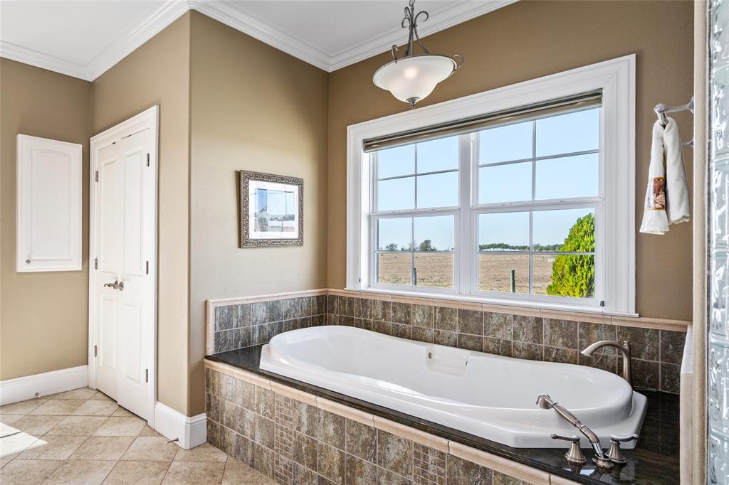 2740 Flewellen Road, Brenham, Texas image 29