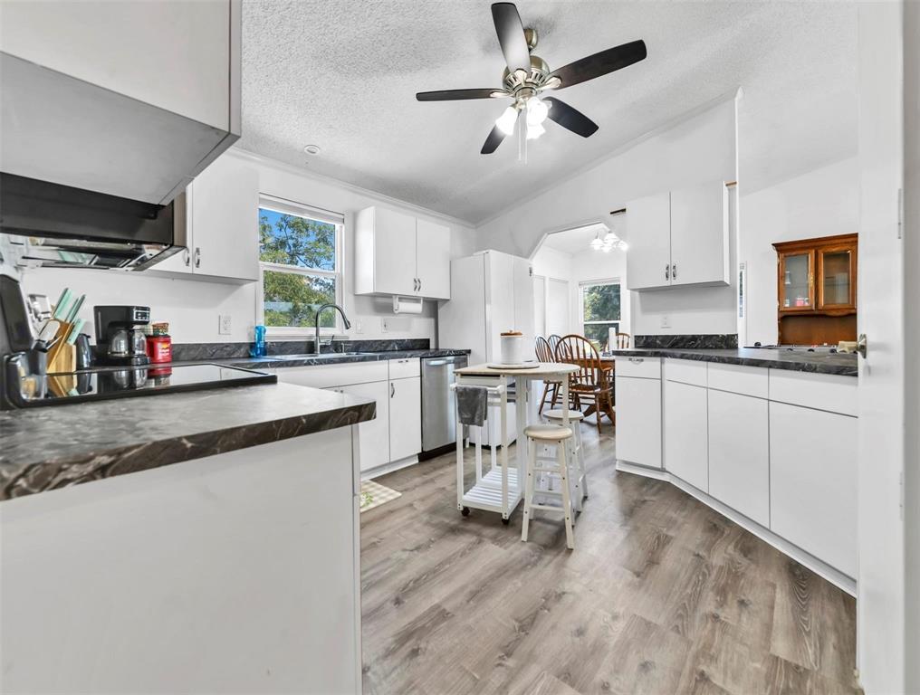336 River Oaks Drive, Trinity, Texas image 7