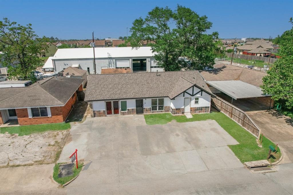 15307 Woodforest Boulevard, Channelview, Texas image 3