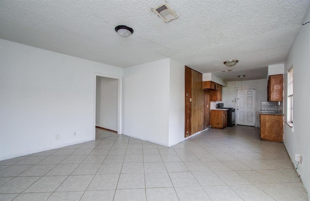 15307 Woodforest Boulevard, Channelview, Texas image 16