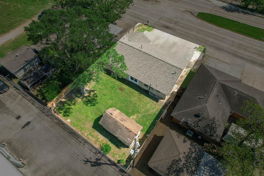 15307 Woodforest Boulevard, Channelview, Texas image 9