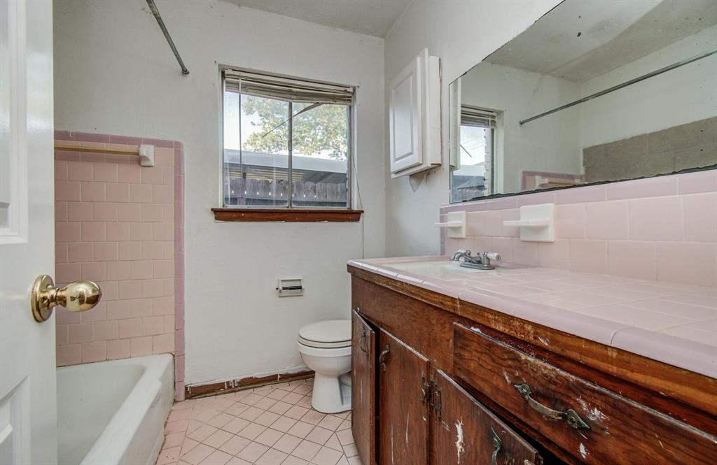 15307 Woodforest Boulevard, Channelview, Texas image 28