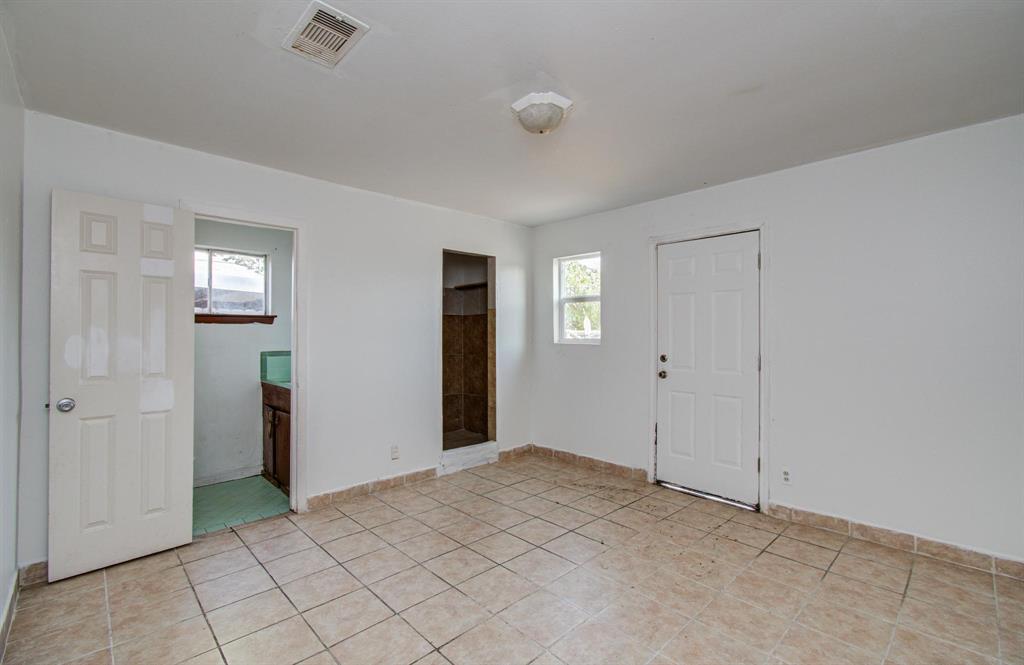 15307 Woodforest Boulevard, Channelview, Texas image 30