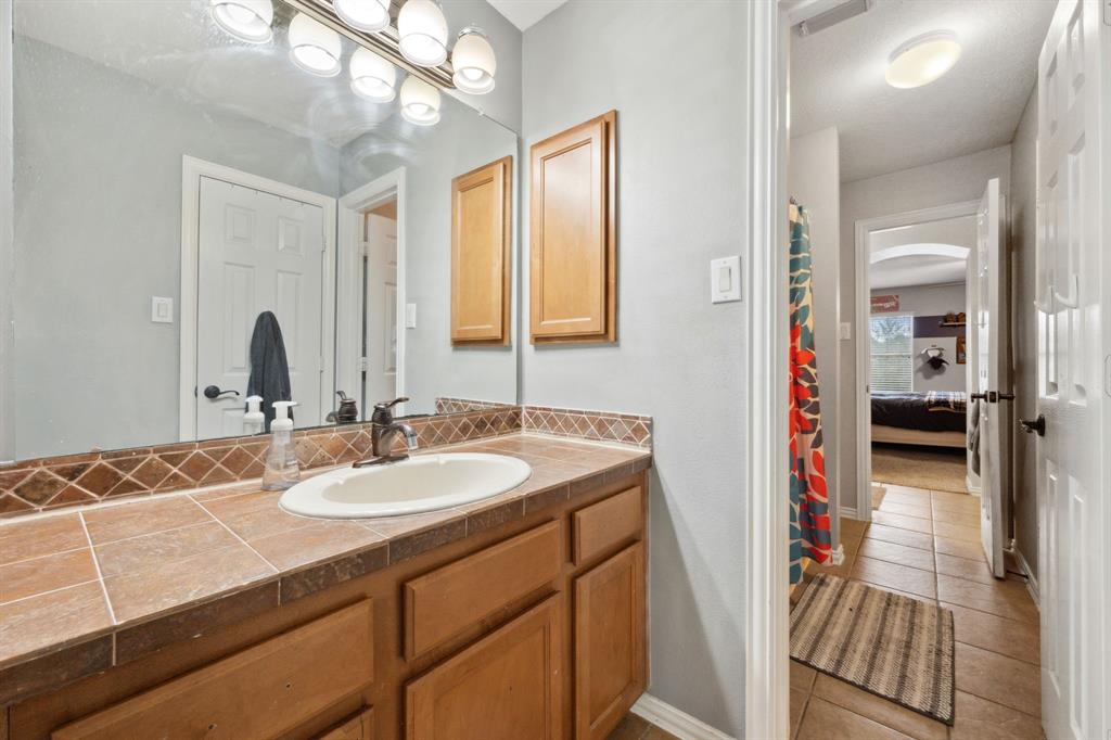31030 Oak Forest Hollow Lane, Spring, Texas image 35