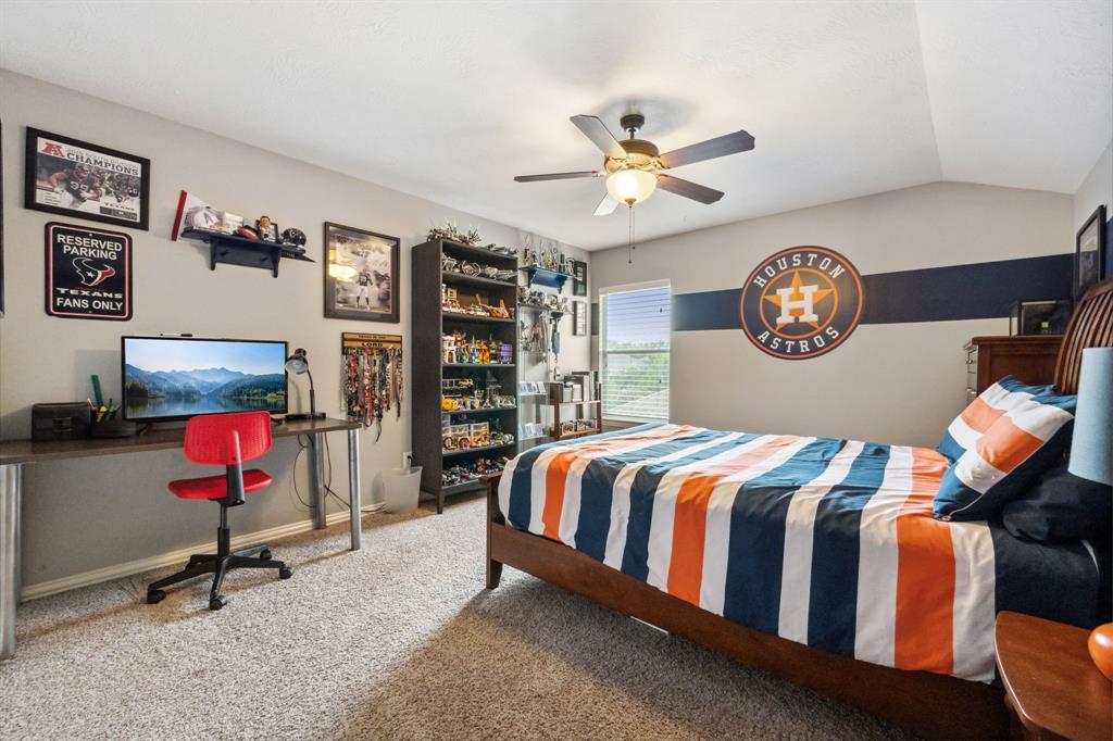 31030 Oak Forest Hollow Lane, Spring, Texas image 31