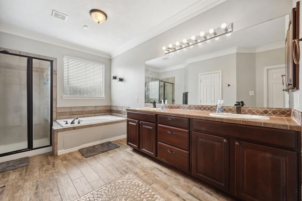 31030 Oak Forest Hollow Lane, Spring, Texas image 23